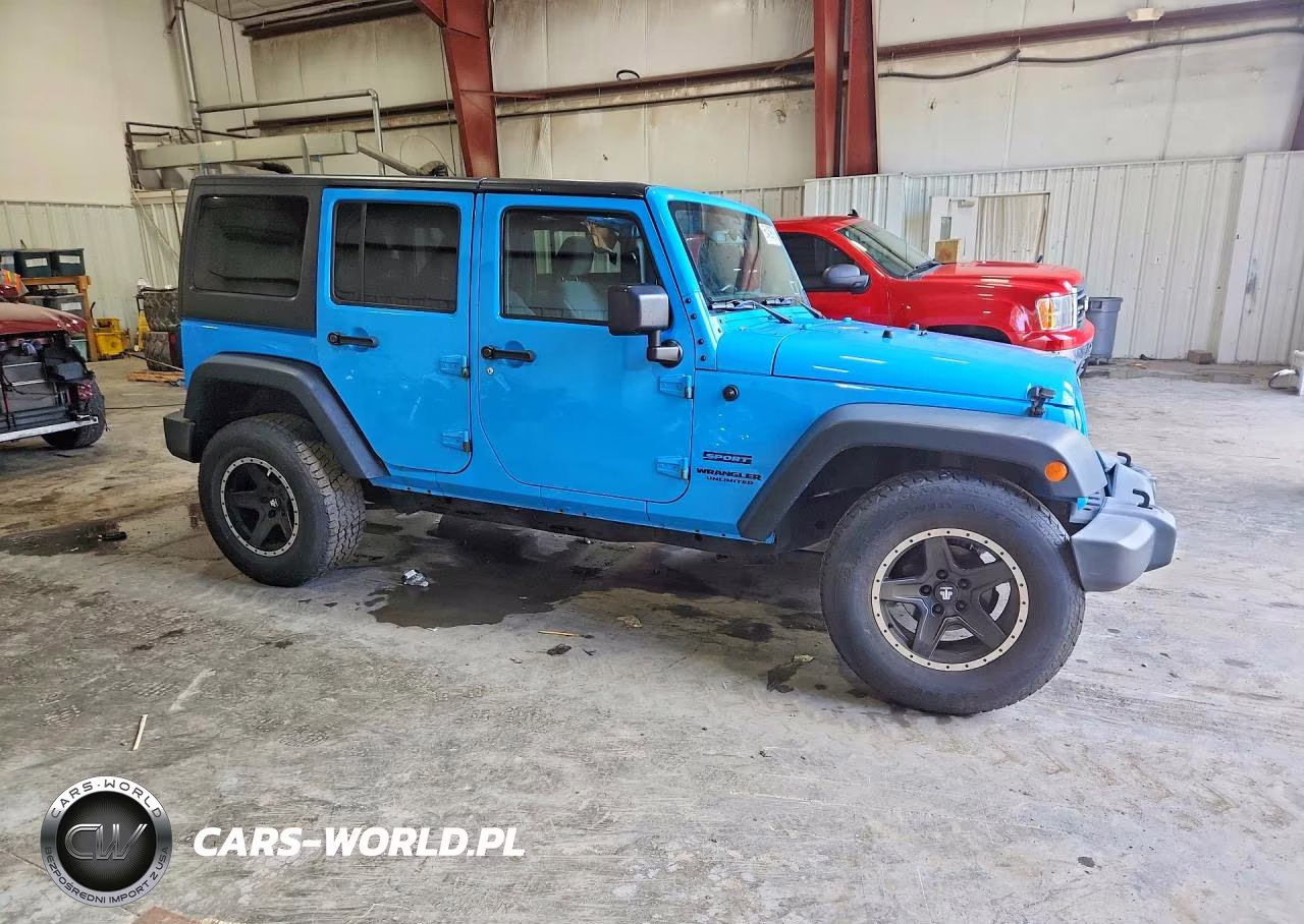 2017 Jeep Wrangler Unlimited Sport VIN:1C4BJWDG5HL611961 - 4