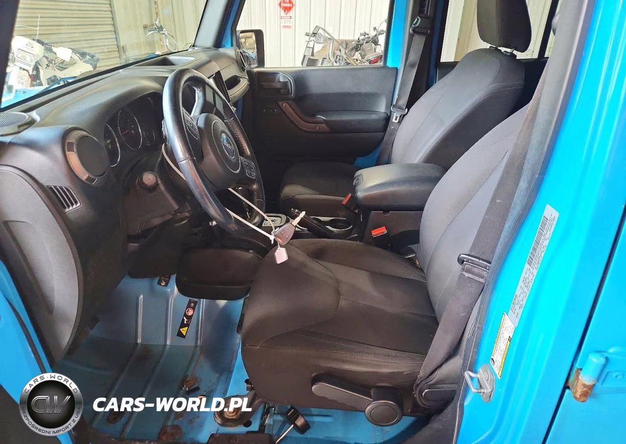 2017 Jeep Wrangler Unlimited Sport VIN:1C4BJWDG5HL611961 - 7