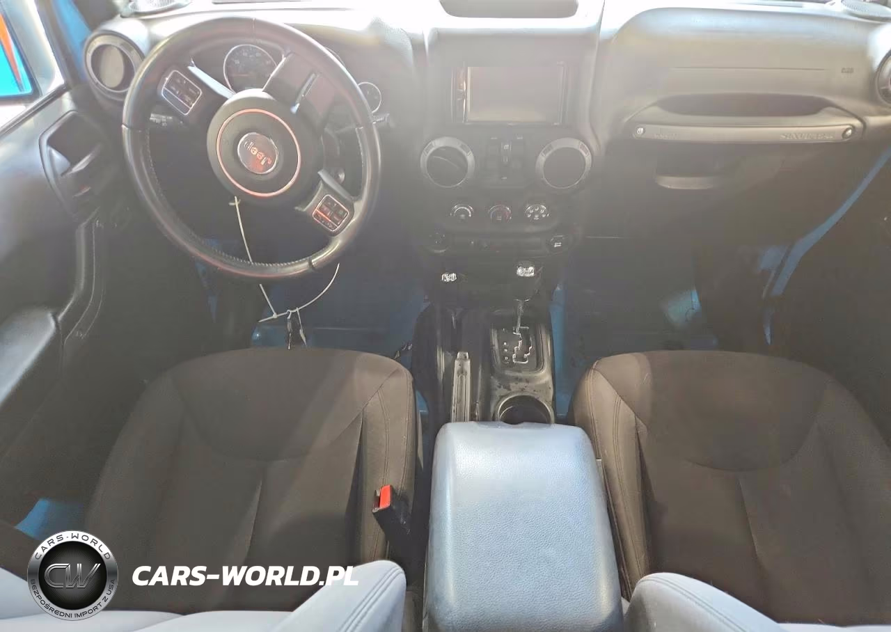 2017 Jeep Wrangler Unlimited Sport VIN:1C4BJWDG5HL611961 - 8