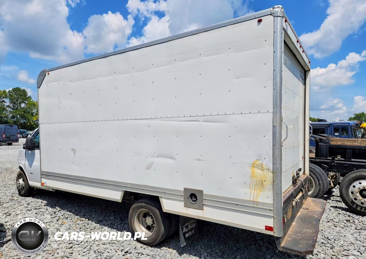 2018 Chevrolet Express Box Truck VIN:1HA3GTCG0JN005461 - 2
