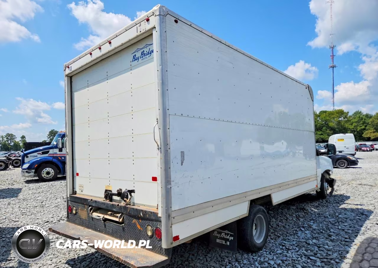 2018 Chevrolet Express Box Truck VIN:1HA3GTCG0JN005461 - 3