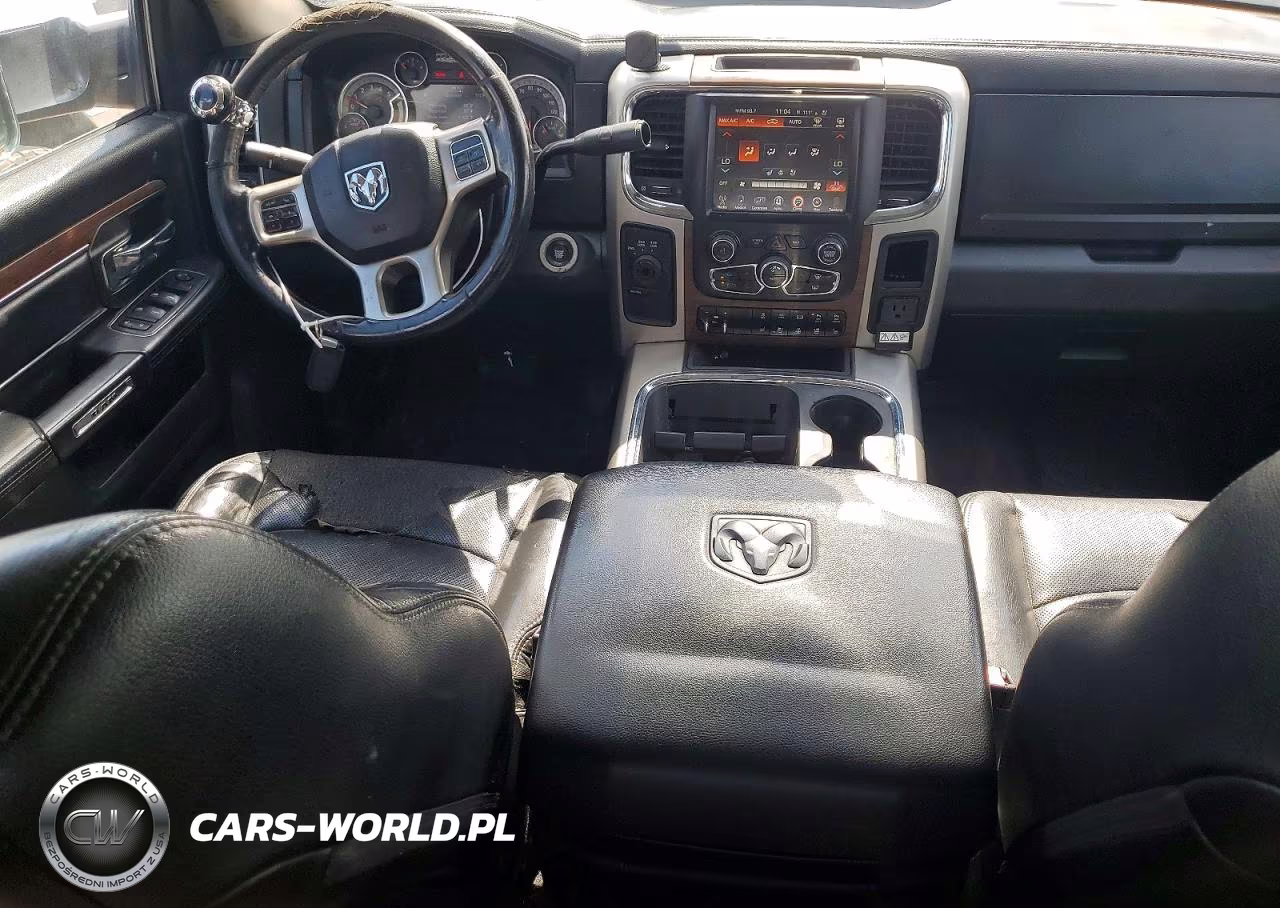 2017 Ram 3500 Laramie VIN:3C63RRJL7HG566395 - 8