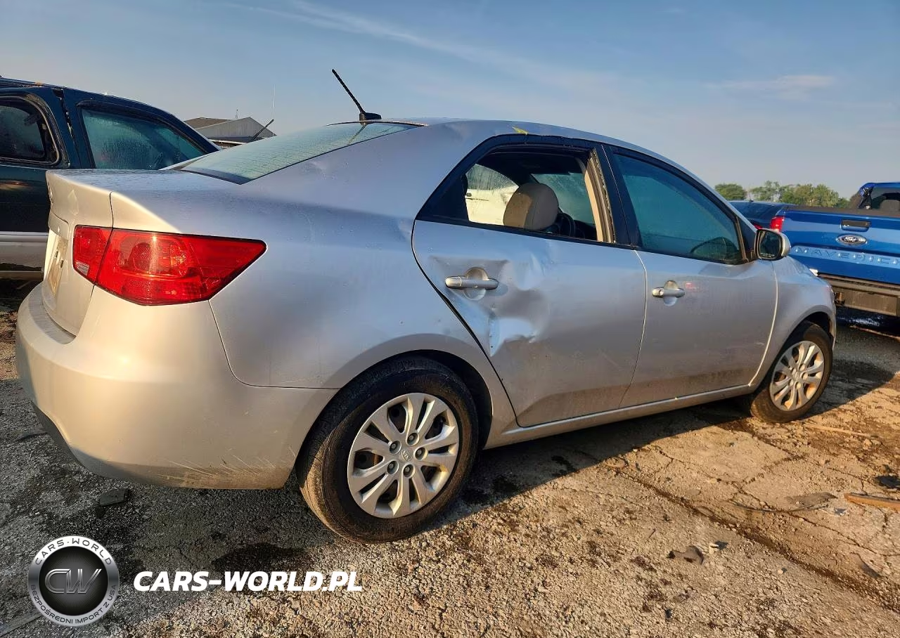 2011 Kia Forte Lx VIN:KNAFT4A27B5885521 - 3