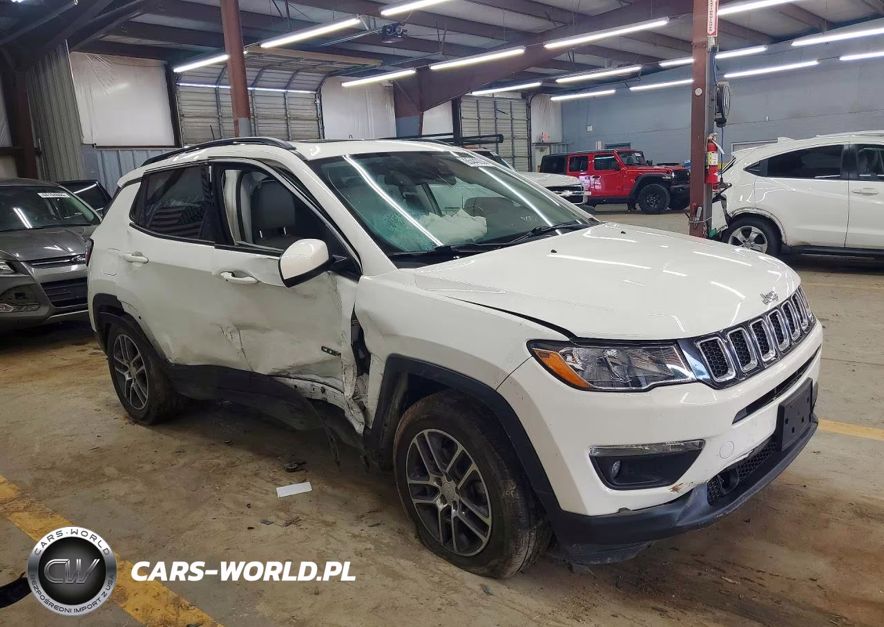2020 Jeep Compass Latitude VIN:3C4NJCBB3LT258779 - 4