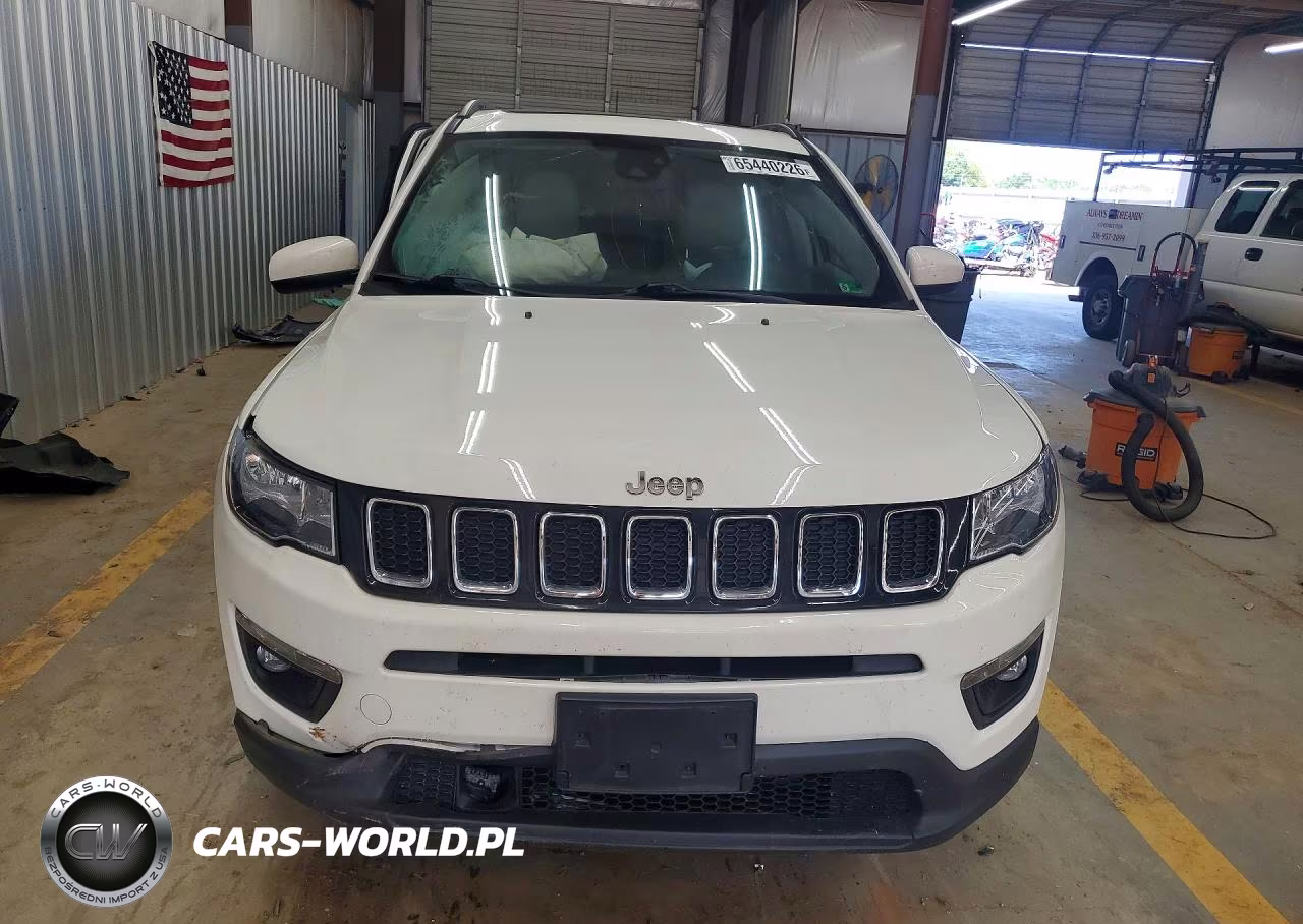 2020 Jeep Compass Latitude VIN:3C4NJCBB3LT258779 - 5