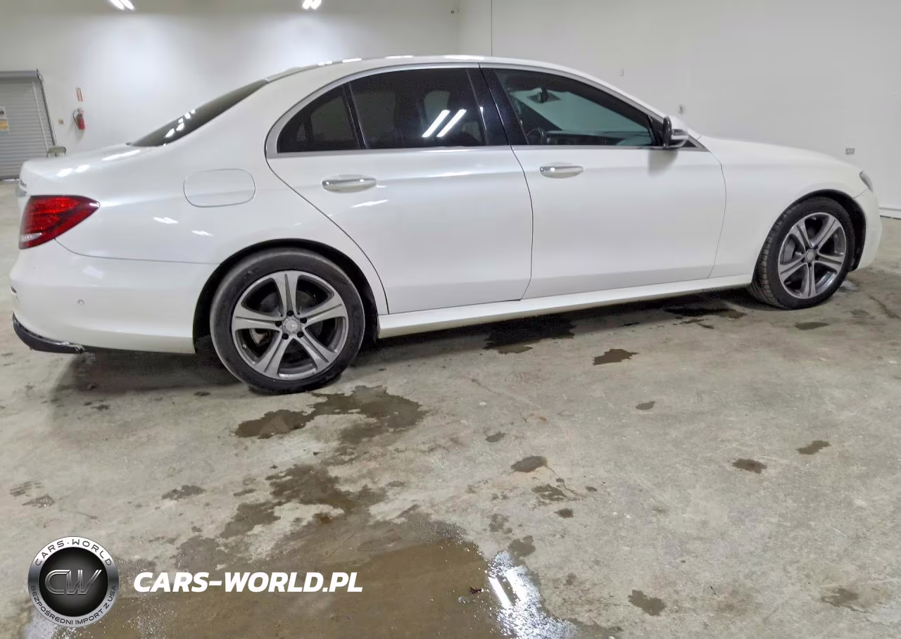 2017 Mercedes-Benz E 300 4Matic VIN:WDDZF4KB9HA173961 - 3
