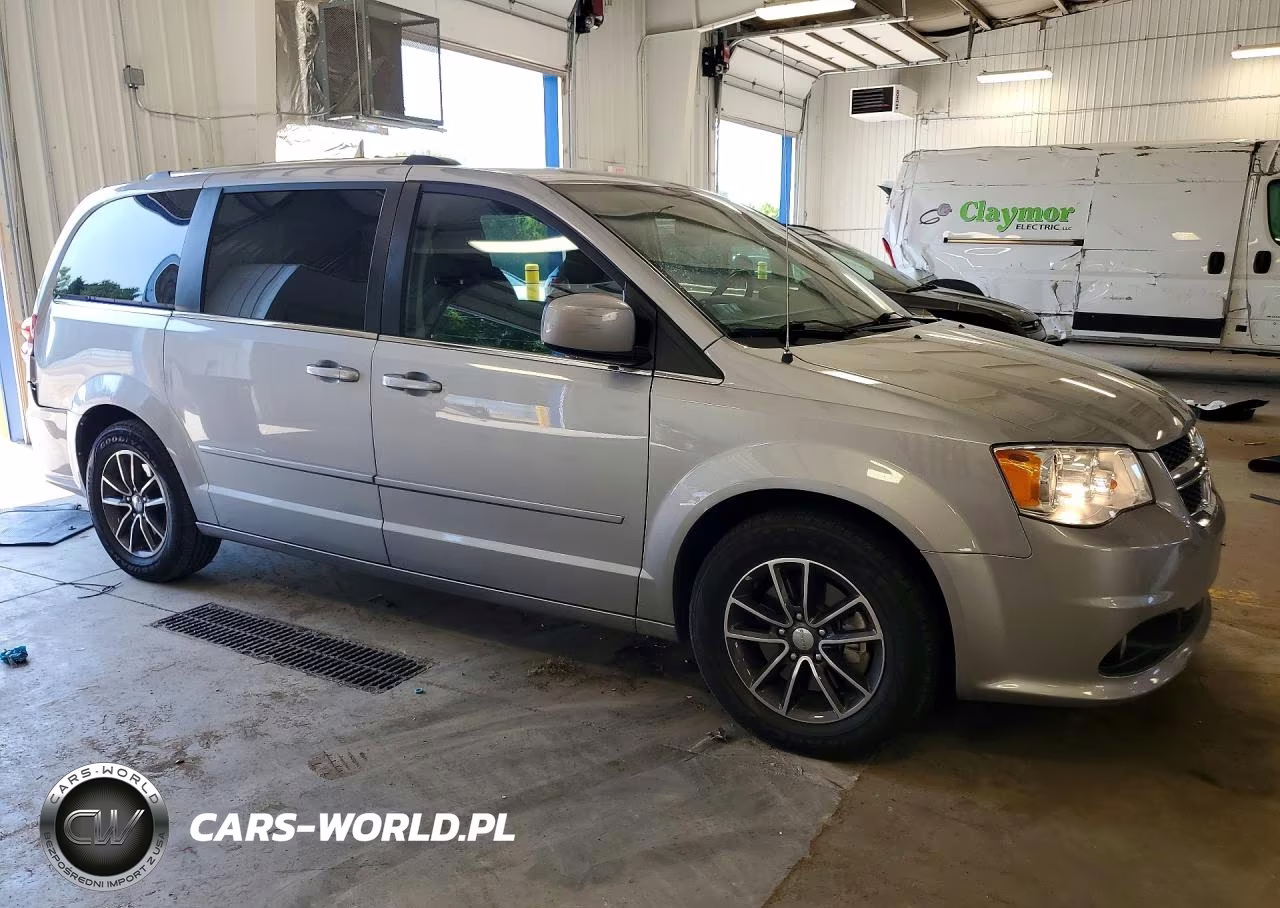 2017 Dodge Grand Caravan Sxt VIN:2C4RDGCGXHR824442 - 4