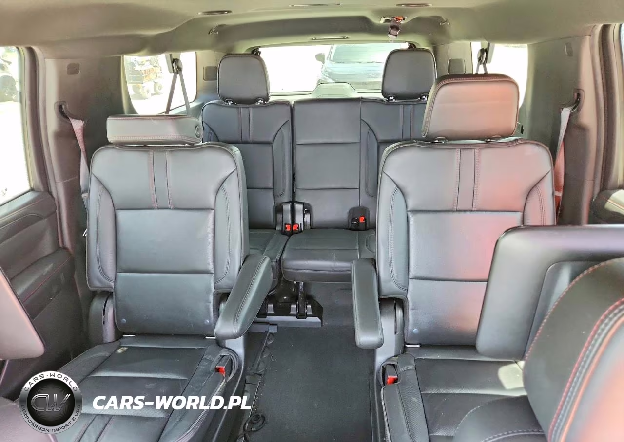 2021 Chevrolet Suburban C1500 Rst VIN:1GNSCEKD7MR216787 - 10