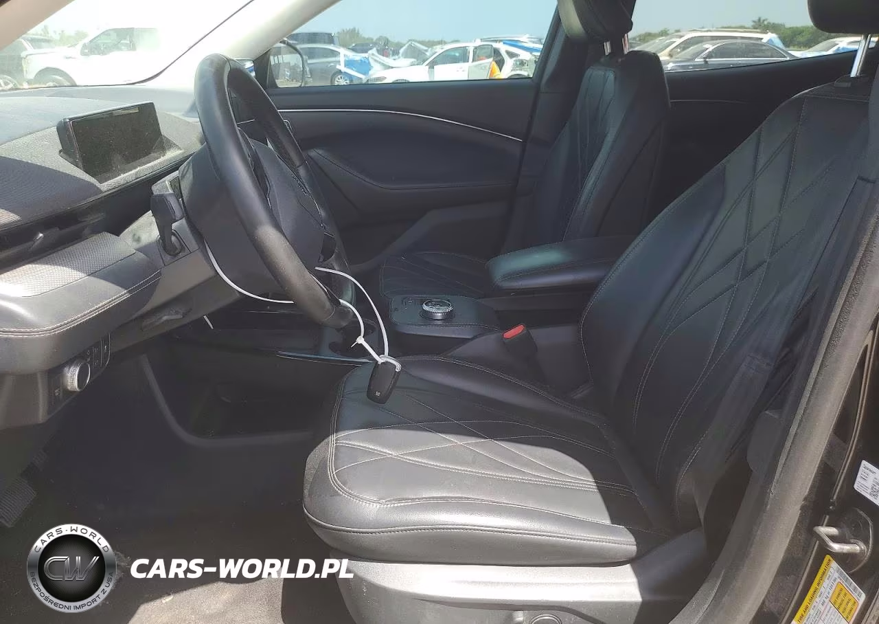 2022 Ford Mustang Mach-E Select VIN:3FMTK1RM8NMA11766 - 7
