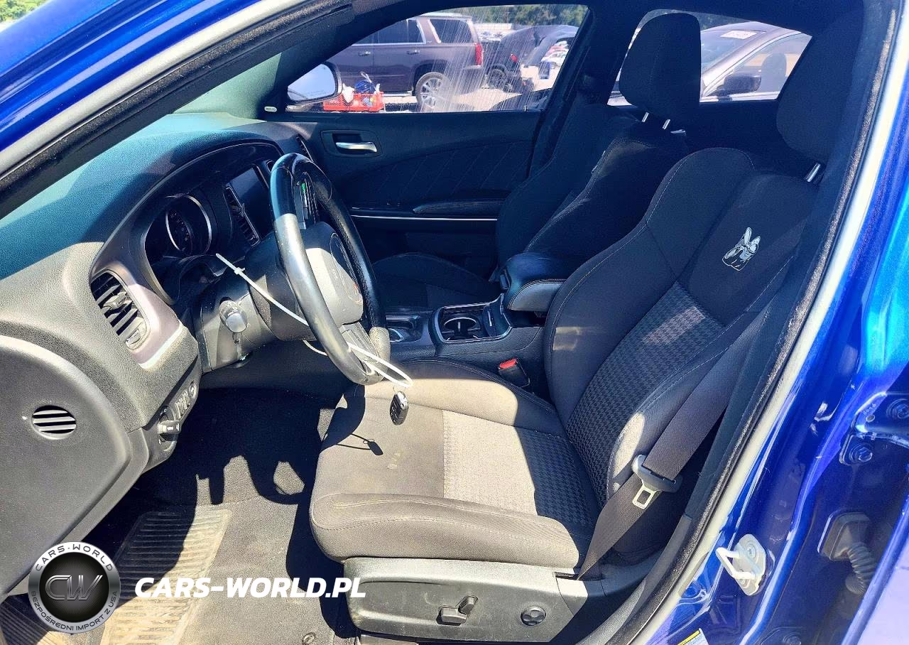2019 Dodge Charger Scat Pack VIN:2C3CDXGJ5KH646209 - 7