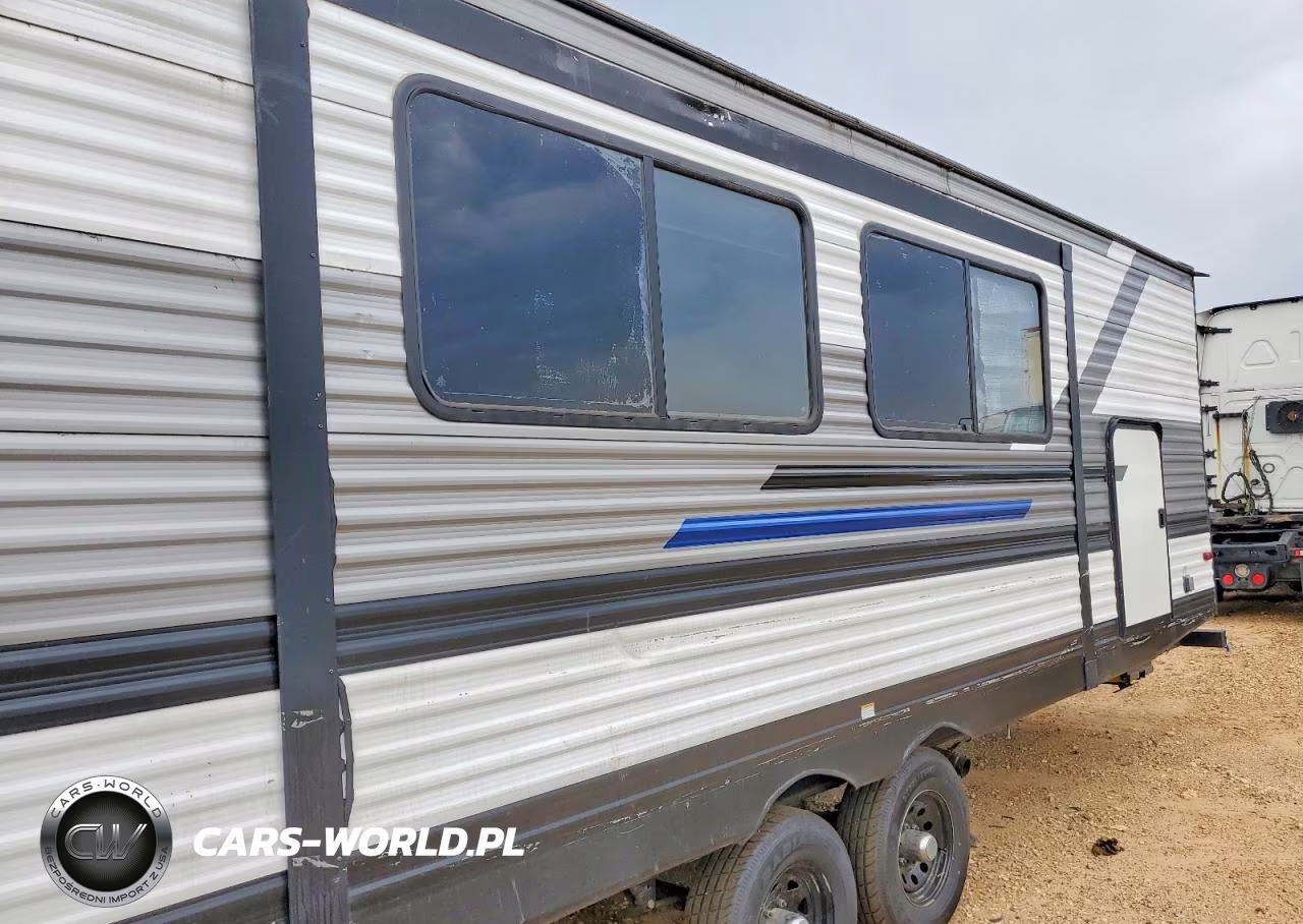 2021 Heartland Highlander Camper VIN:5SFPB3726ME457600 - 10