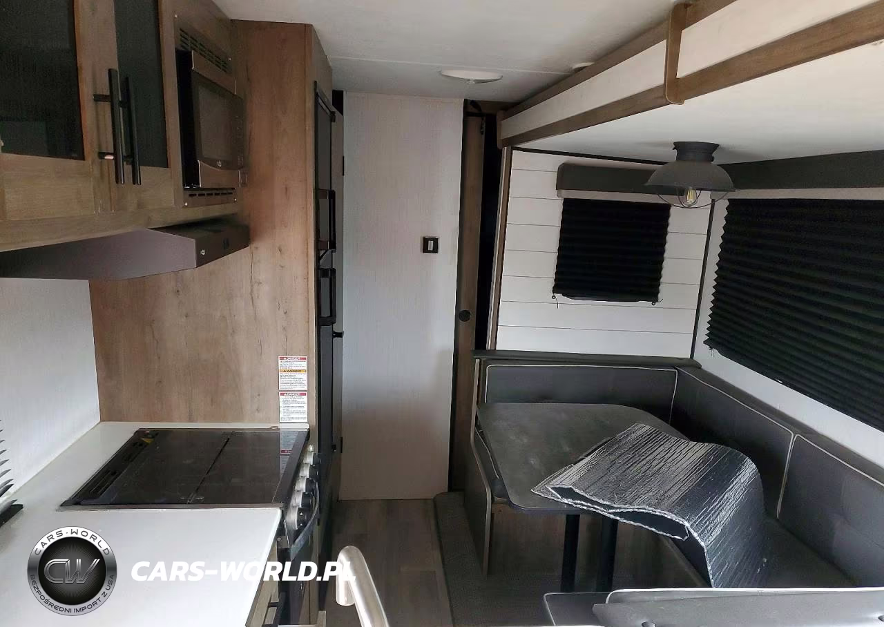 2021 Heartland Highlander Camper VIN:5SFPB3726ME457600 - 6