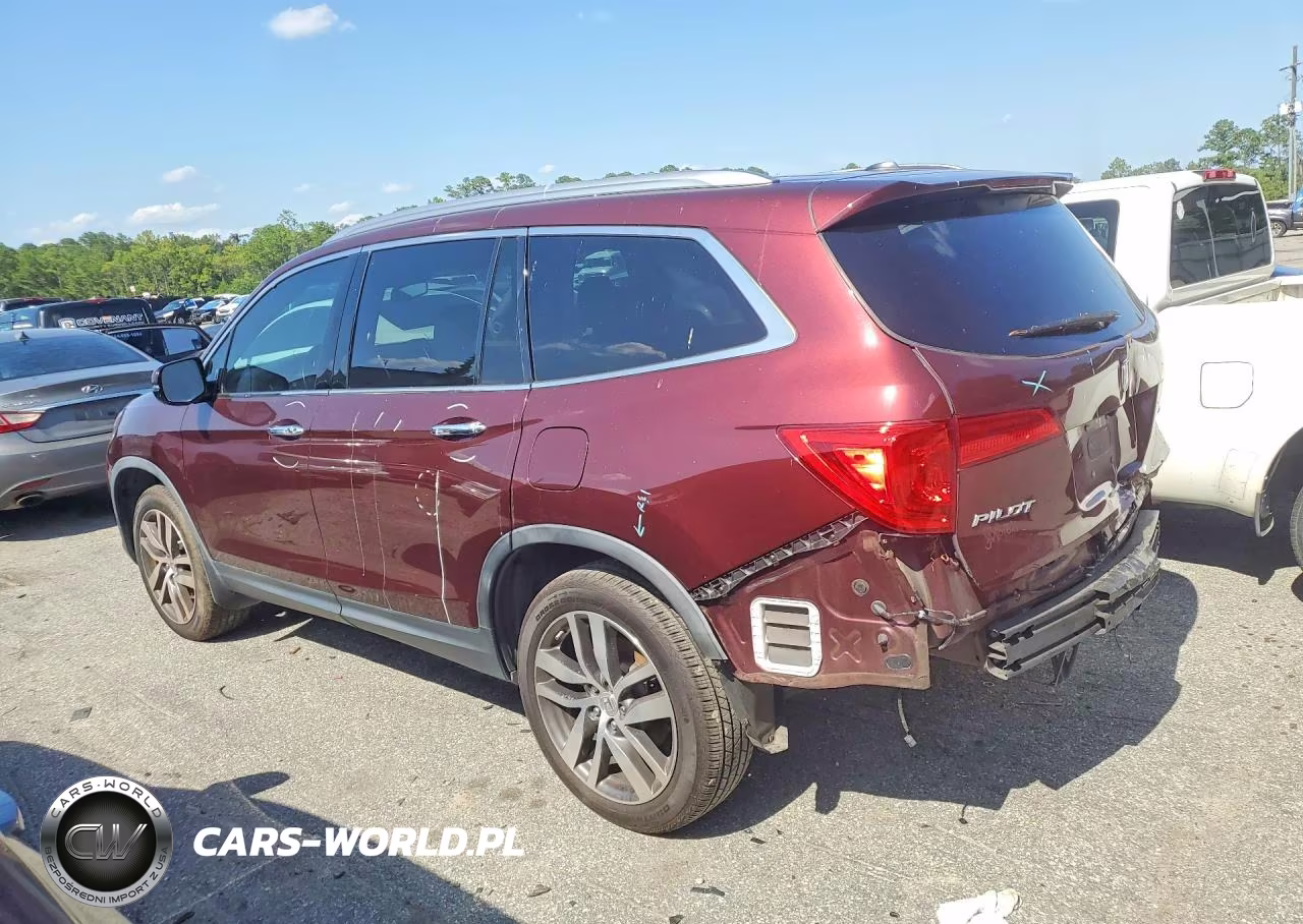 2018 Honda Pilot Touring VIN:5FNYF5H94JB003892 - 2