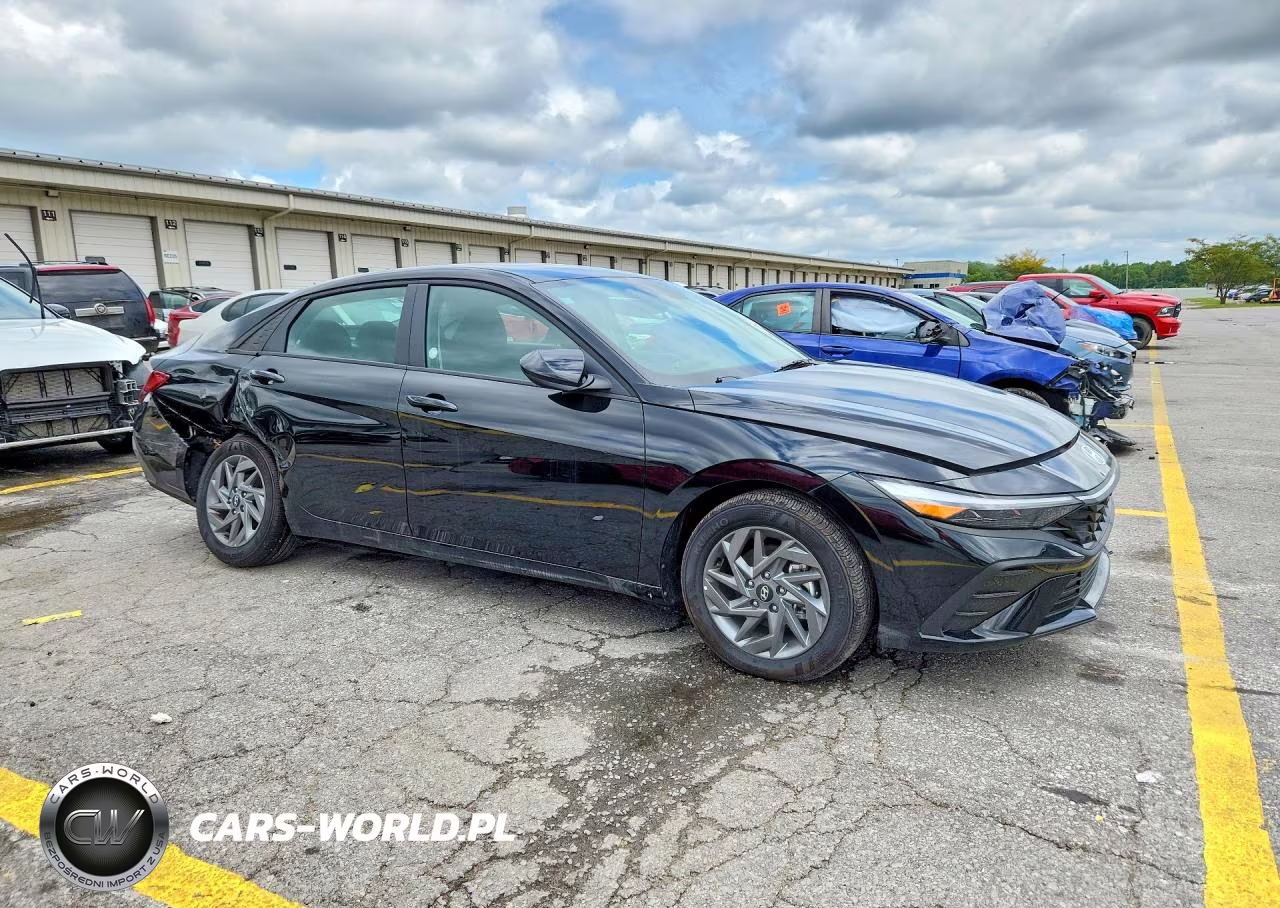 2026 Hyundai Elantra Hybrid Blue VIN:KMHLM4DJ6TU201003 - 4
