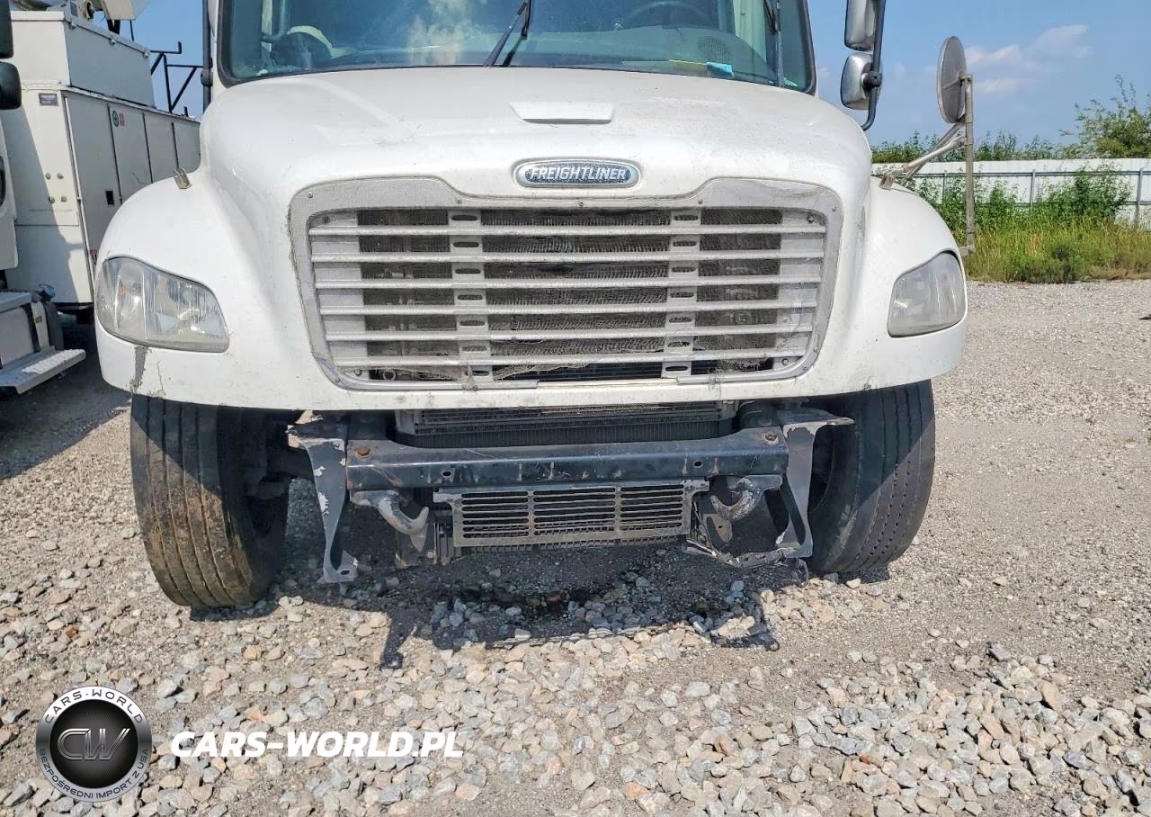 2015 Freightliner Business Class M2 Box Truck VIN:1FVACWDUXFHGF0253 - 13