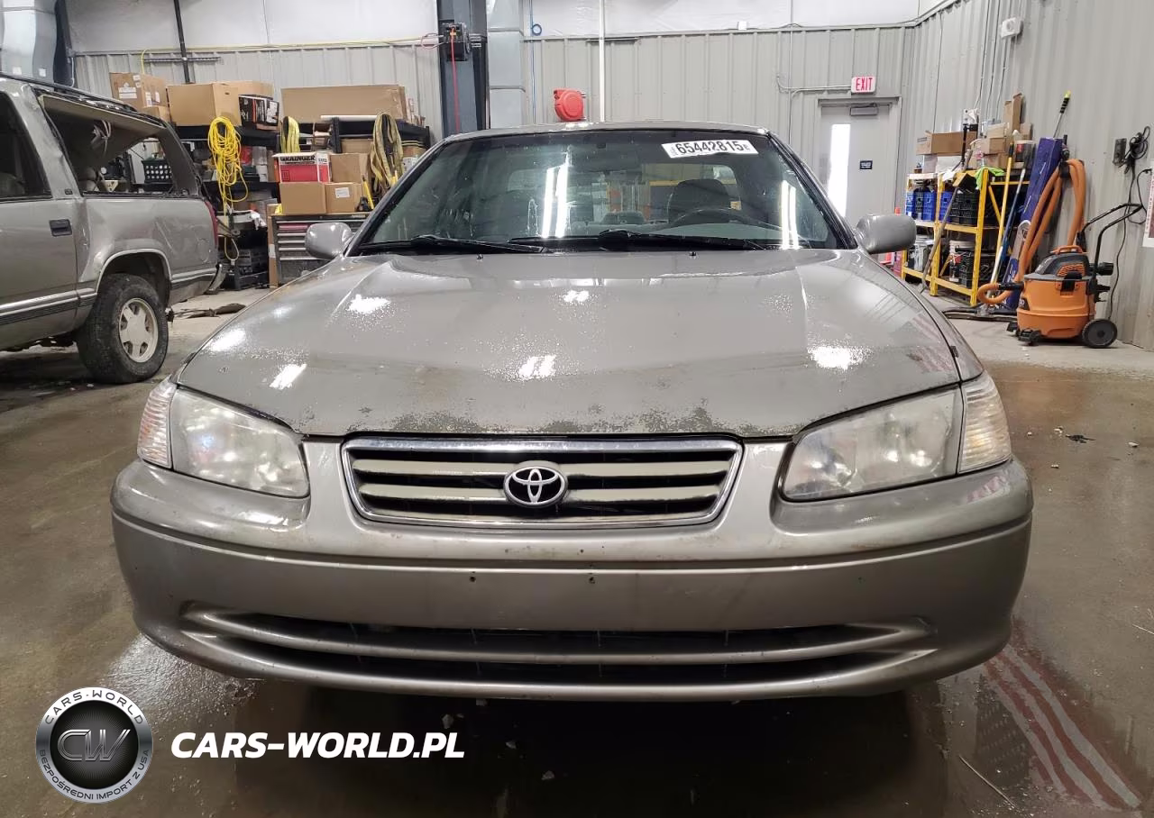 2000 Toyota Camry VIN:4T1BF22K8YU107797 - 5