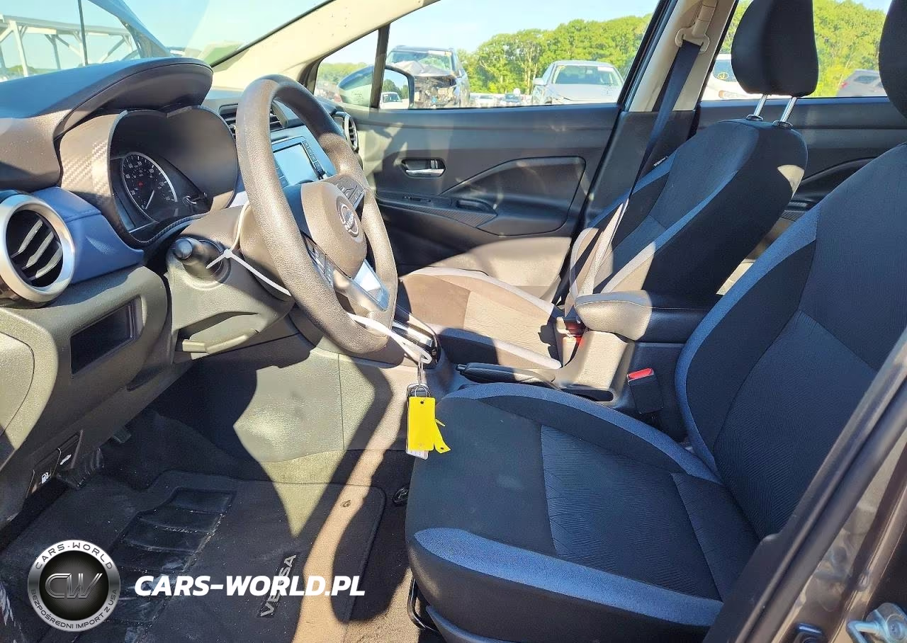 2025 Nissan Versa Sv VIN:3N1CN8EV9SL816814 - 7