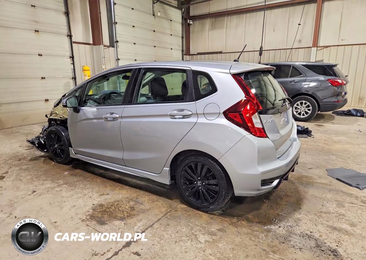 2018 Honda Fit Sport VIN:3HGGK5G66JM716093 - 2