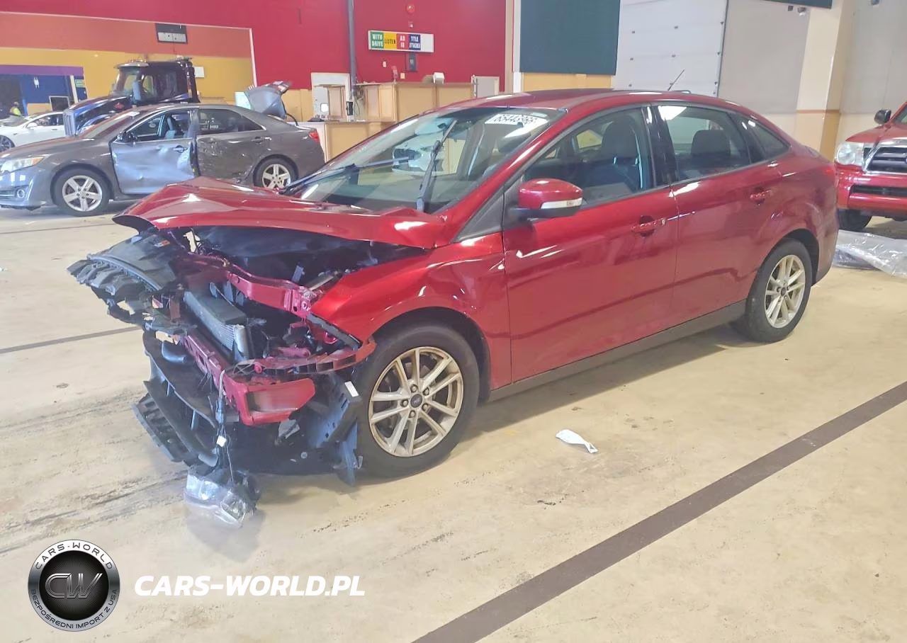 2016 Ford Focus Se VIN:1FADP3F29GL206696 - 1