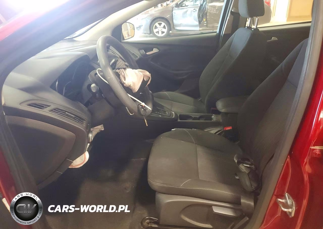 2016 Ford Focus Se VIN:1FADP3F29GL206696 - 7