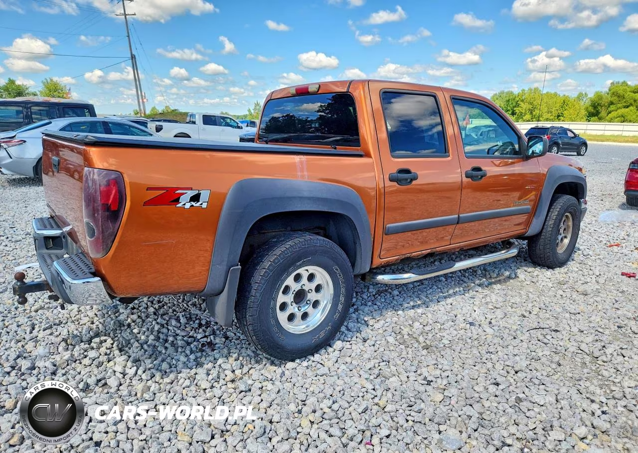 2004 Chevrolet Colorado VIN:1GCDT136748135272 - 3