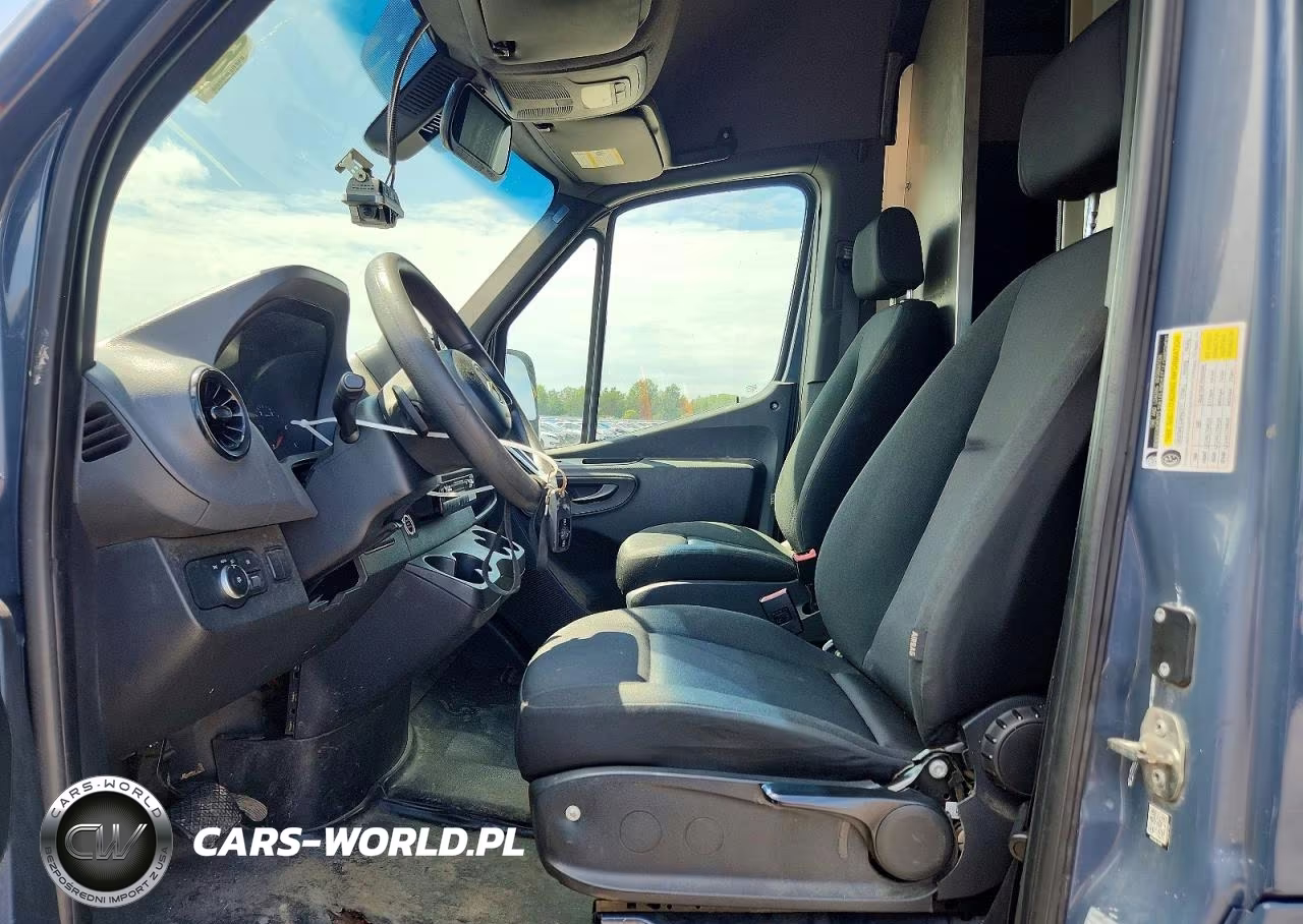 2019 Mercedes-Benz Sprinter 2500-3500 Delivery Van VIN:WD4PF1CD9KP148276 - 7