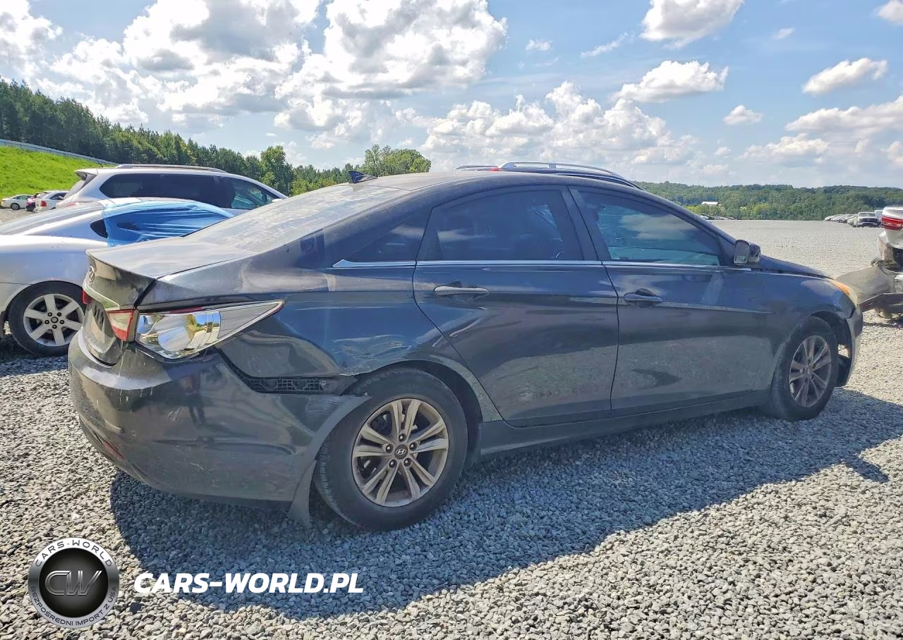 2013 Hyundai Sonata Gls VIN:5NPEB4AC6DH719424 - 3