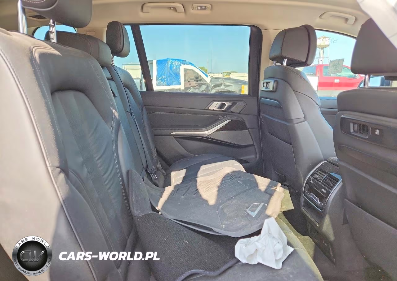 2019 BMW X7 xDrive40I VIN:5UXCW2C55KL089580 - 11