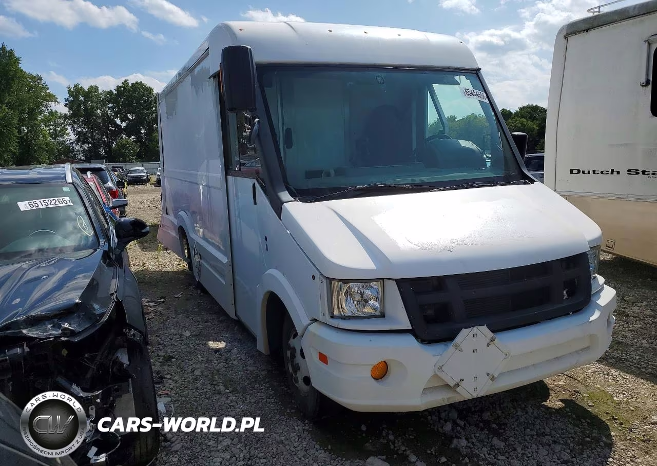 2018 Isuzu Reach Delivery Van VIN:JALB4T17XJ7W02311 - 4