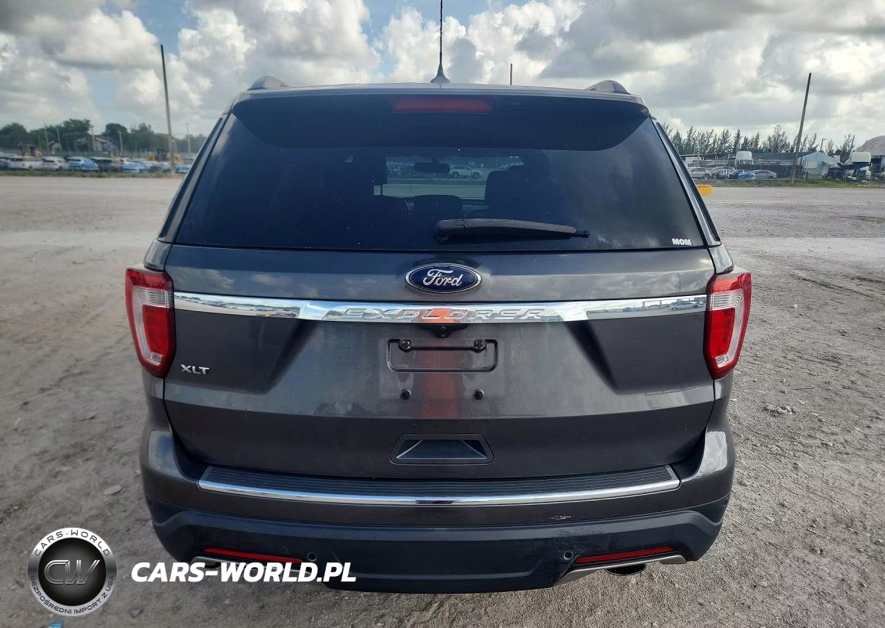 2018 Ford Explorer Xlt VIN:1FM5K7D88JGB26913 - 6