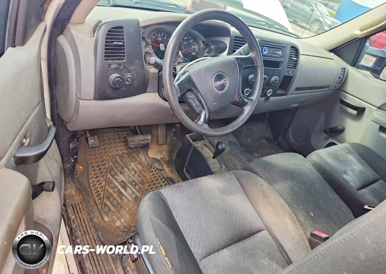 2014 GMC Sierra K2500 Heavy Duty VIN:1GT02ZCG9EF111318 - 8