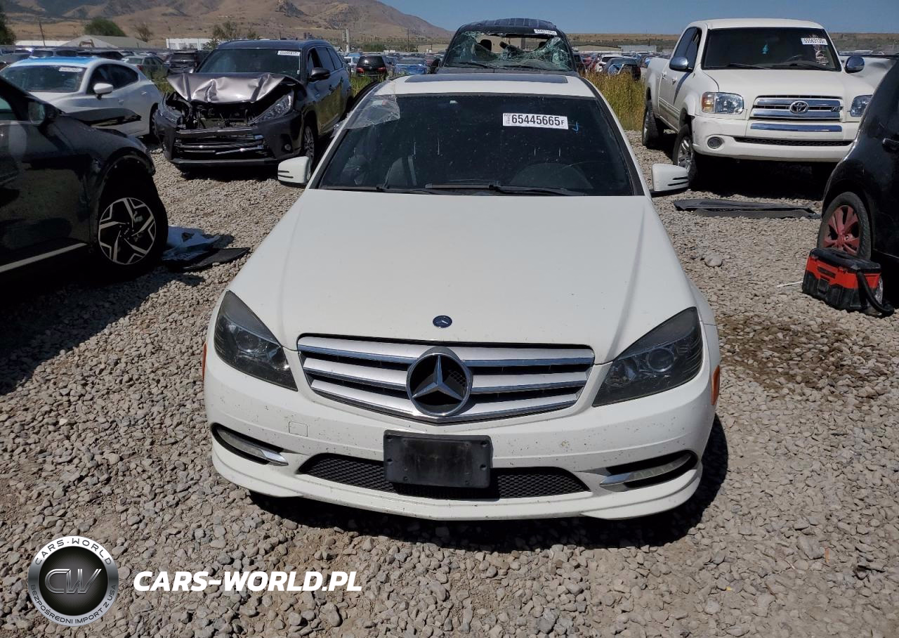 2011 Mercedes-Benz C 300 VIN:WDDGF5EB5BR182724 - 5