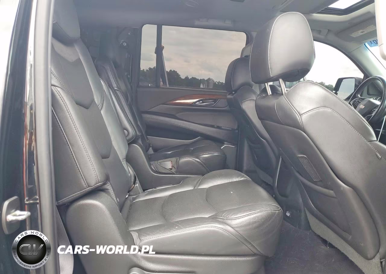 2018 Cadillac Escalade VIN:1GYS4HKJ8JR351361 - 11