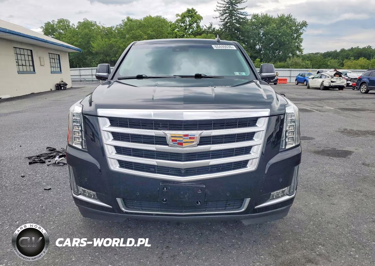 2018 Cadillac Escalade VIN:1GYS4HKJ8JR351361 - 5