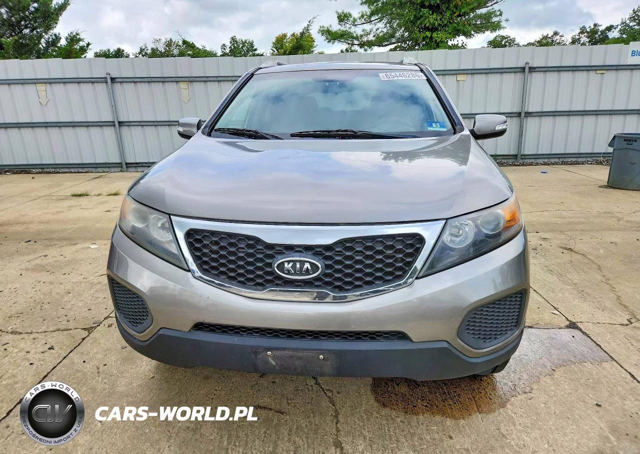 2013 Kia Sorento Lx VIN:5XYKTDA25DG348772 - 5