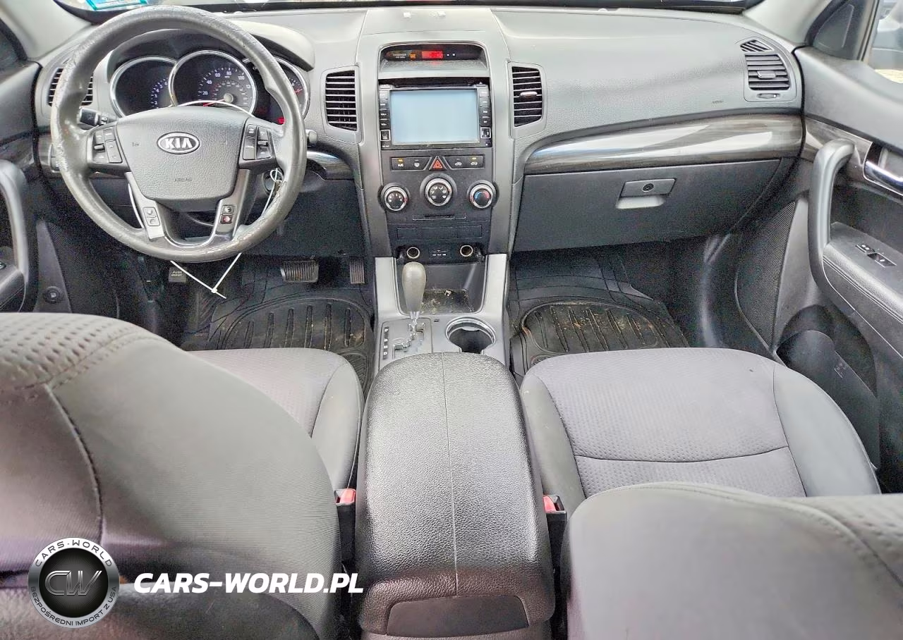 2013 Kia Sorento Lx VIN:5XYKTDA25DG348772 - 8
