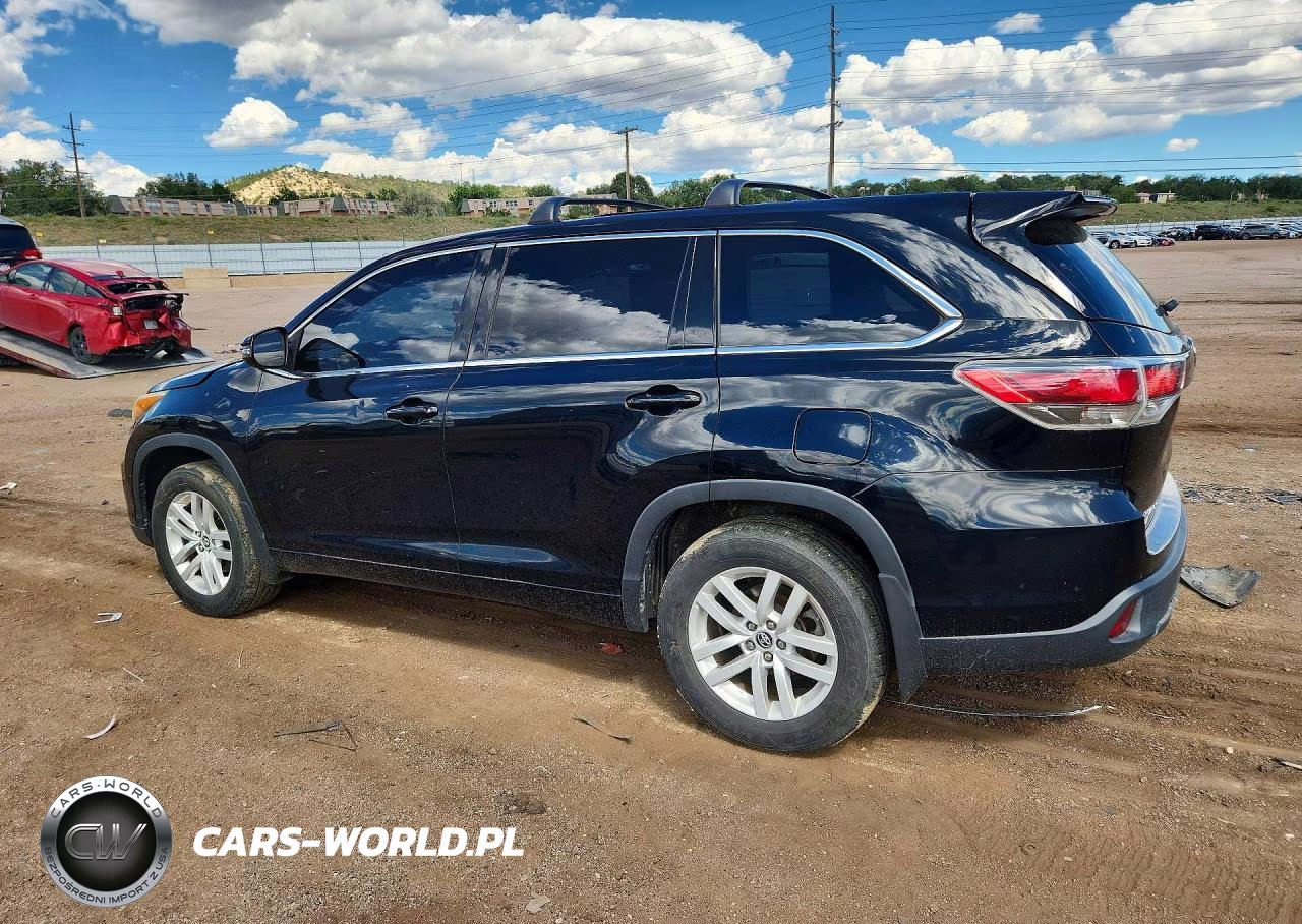 2016 Toyota Highlander Le VIN:5TDBKRFH1GS240220 - 2