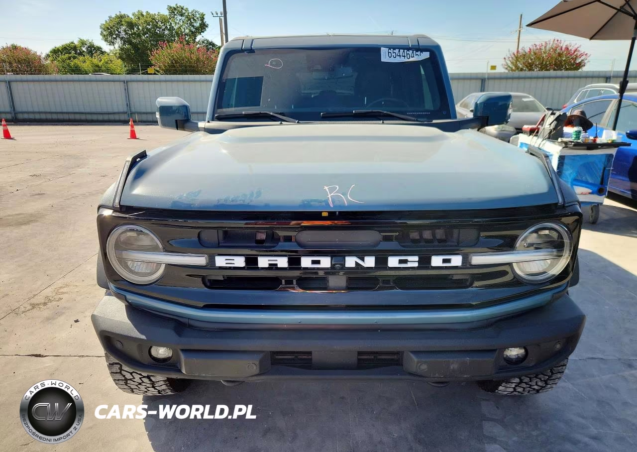 2022 Ford Bronco Base VIN:1FMEE5BPXNLB23000 - 5