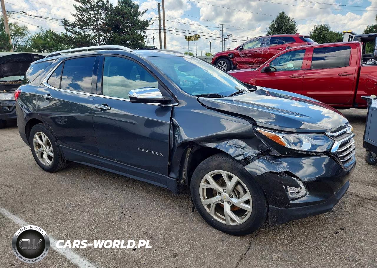 2018 Chevrolet Equinox Premier VIN:2GNAXMEV2J6292309 - 4