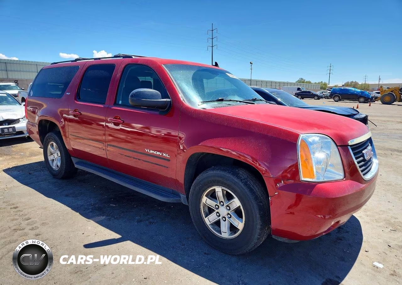 2013 GMC Yukon Xl K1500 Slt VIN:1GKS2KE71DR316923 - 4