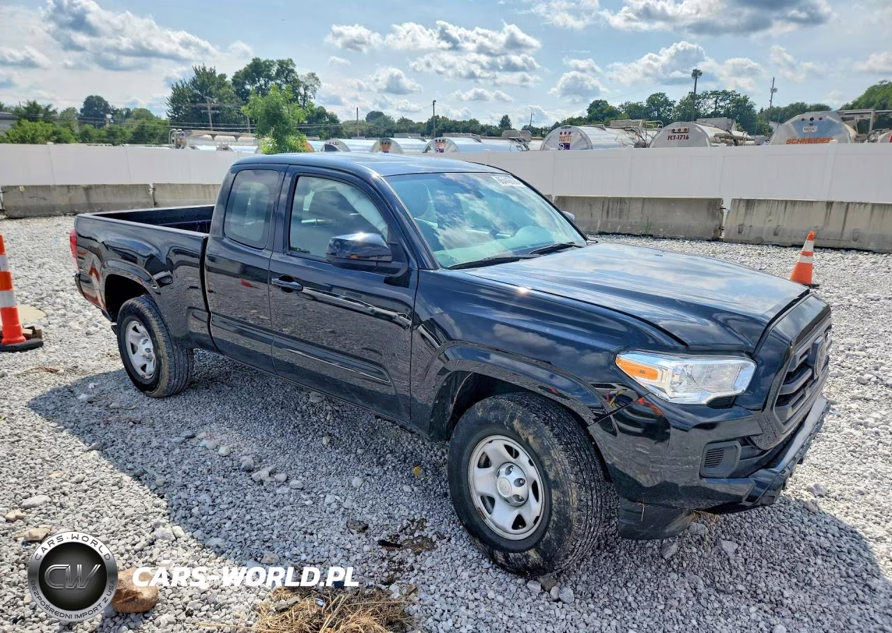 2018 Toyota Tacoma Sr VIN:5TFRX5GN6JX108939 - 4