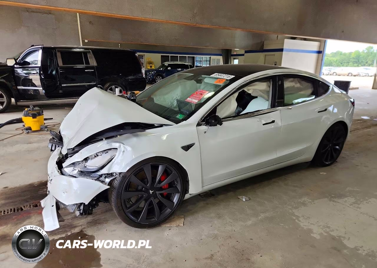 2020 Tesla Model 3 – zdjęcie 1 z 12