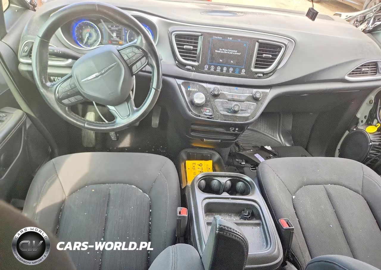 2019 Chrysler Pacifica Touring Plus VIN:2C4RC1FG7KR609281 - 8