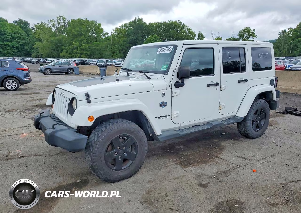 2012 Jeep Wrangler Unlimited Sahara – zdjęcie 1 z 13