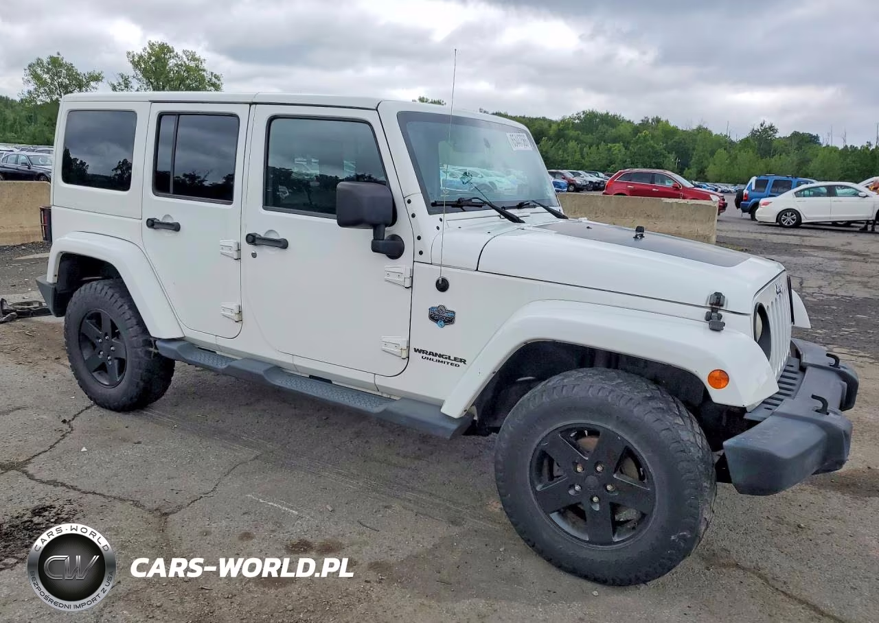2012 Jeep Wrangler Unlimited Sahara VIN:1C4HJWEGXCL146501 - 4