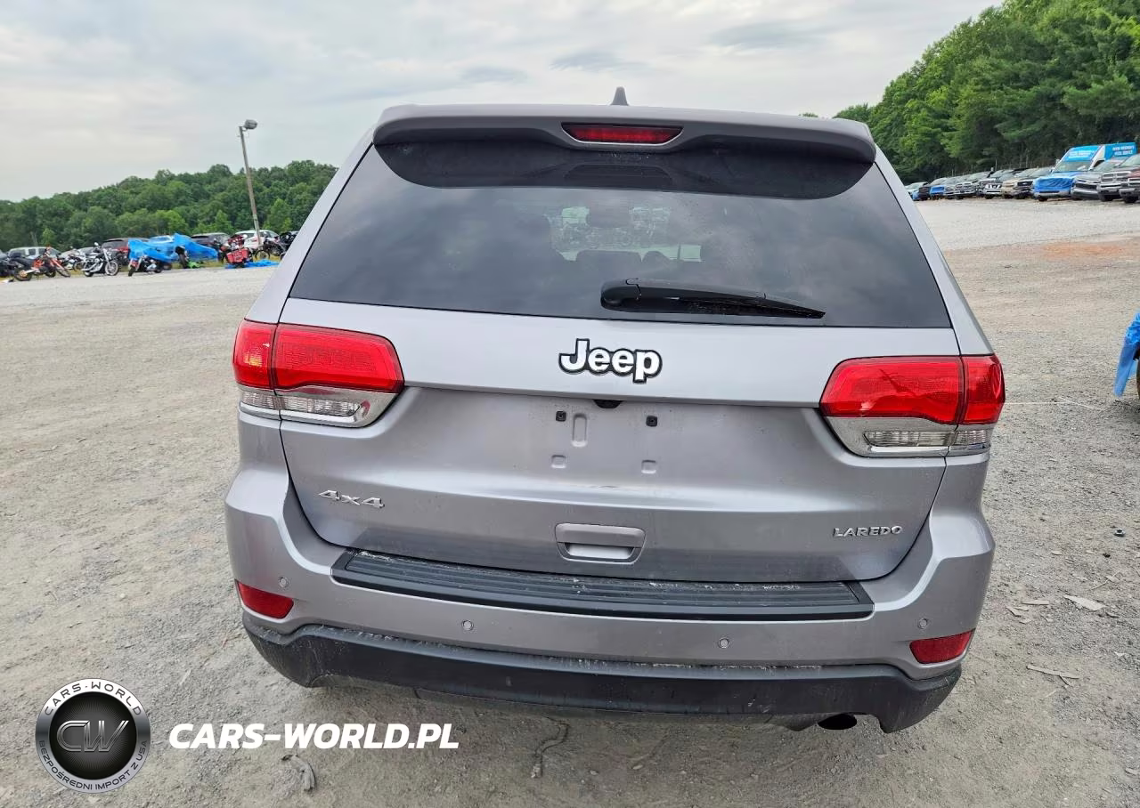 2017 Jeep Grand Cherokee Laredo VIN:1C4RJFAG7HC714768 - 6