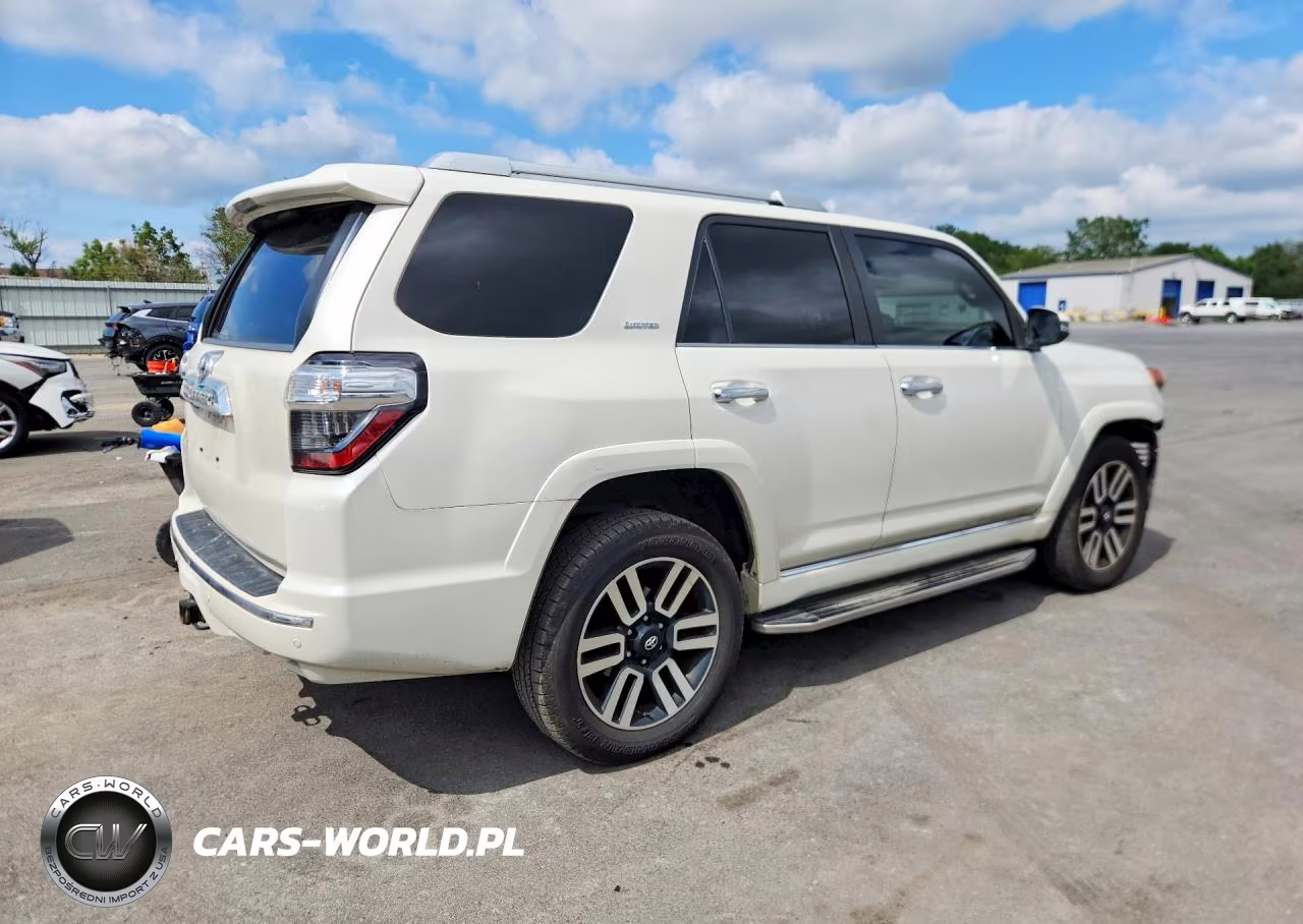 2018 Toyota 4Runner Limited VIN:JTEBU5JR1J5560794 - 3