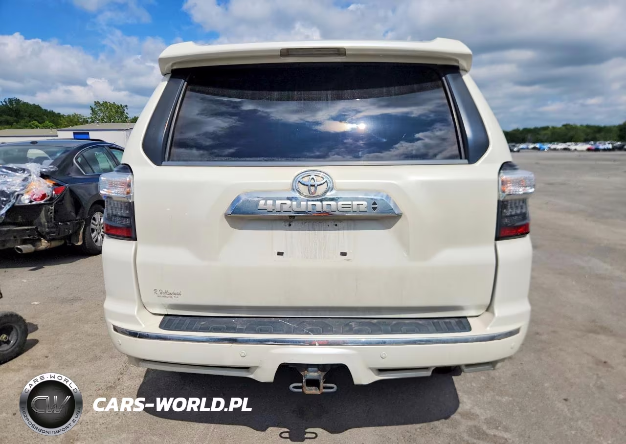 2018 Toyota 4Runner Limited VIN:JTEBU5JR1J5560794 - 6
