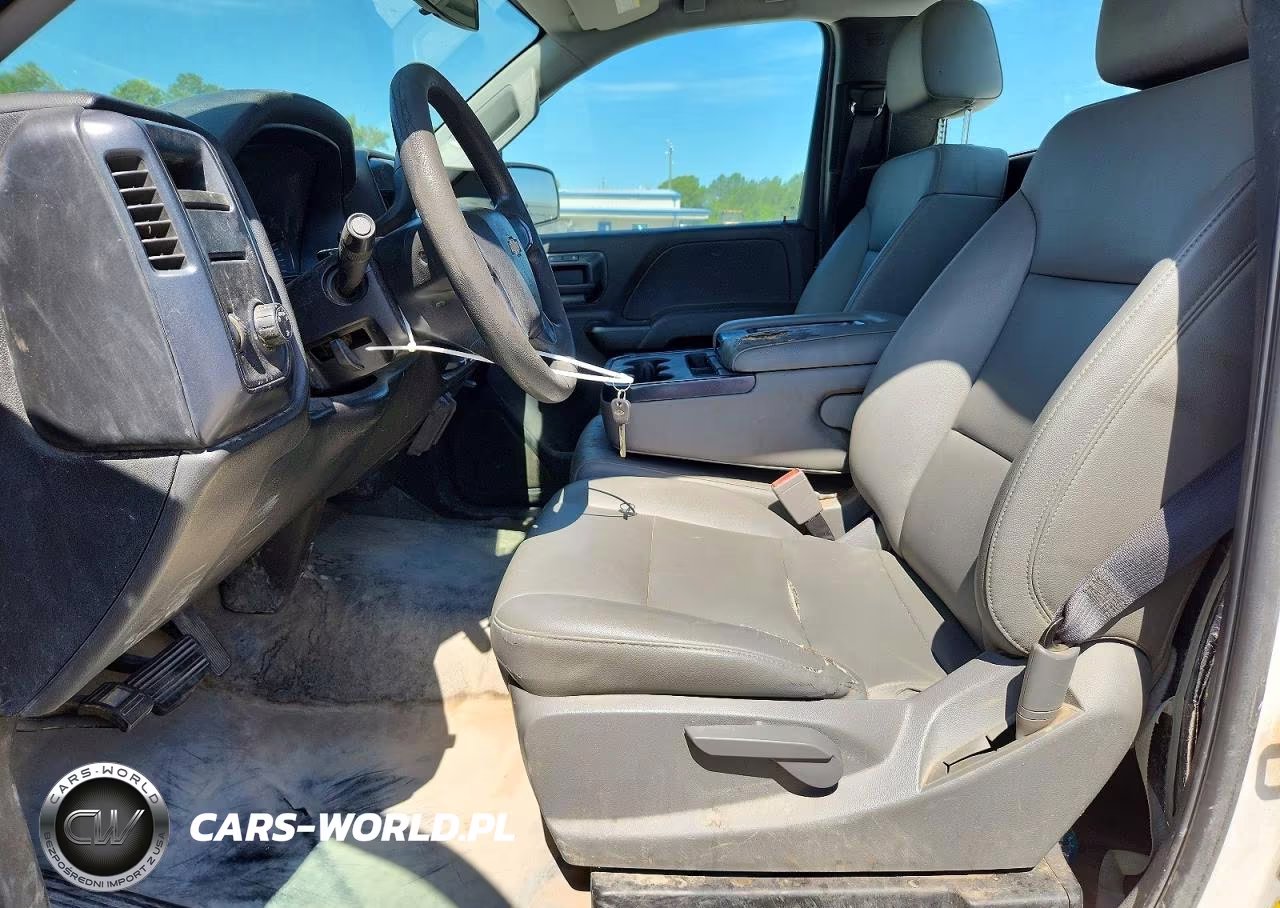 2018 Chevrolet Silverado C1500 VIN:1GCNCNEH0JZ144637 - 7