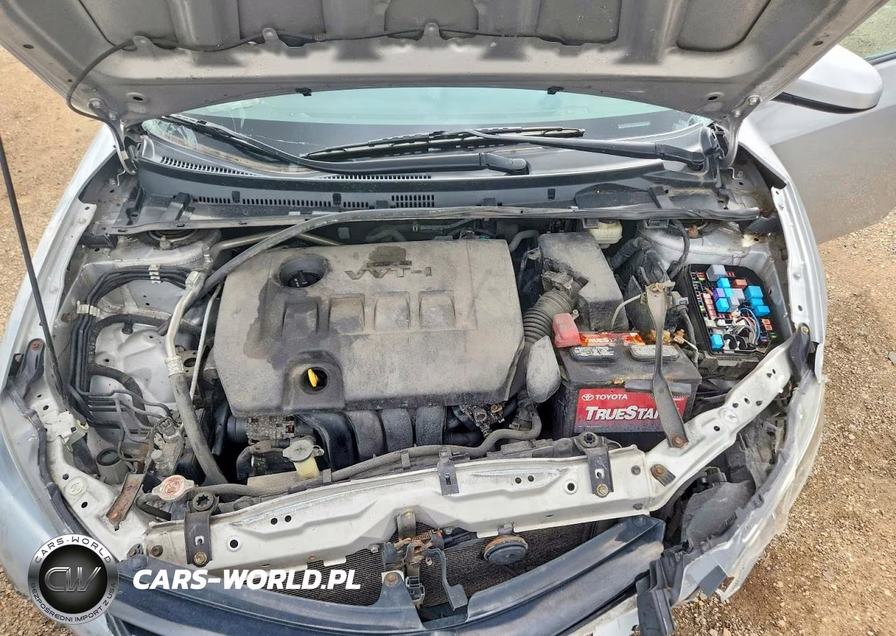 2017 Toyota Corolla Le VIN:5YFBURHEXHP690990 - 11